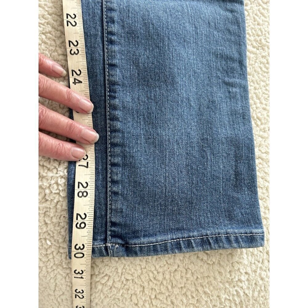 Old Navy Women's Curvy Straight Distressed Medium Wash Blue Jeans Size 14 - Picture 10 of 11